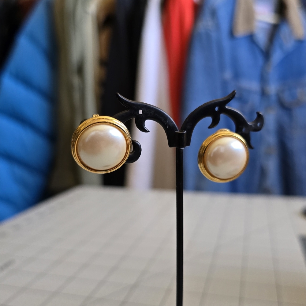 Elegant Monet Gold and Cream Faux Pearl Earrings